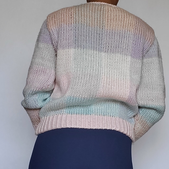 Vintage Multicolor  Knitted Sweater - Picture 8 of 8